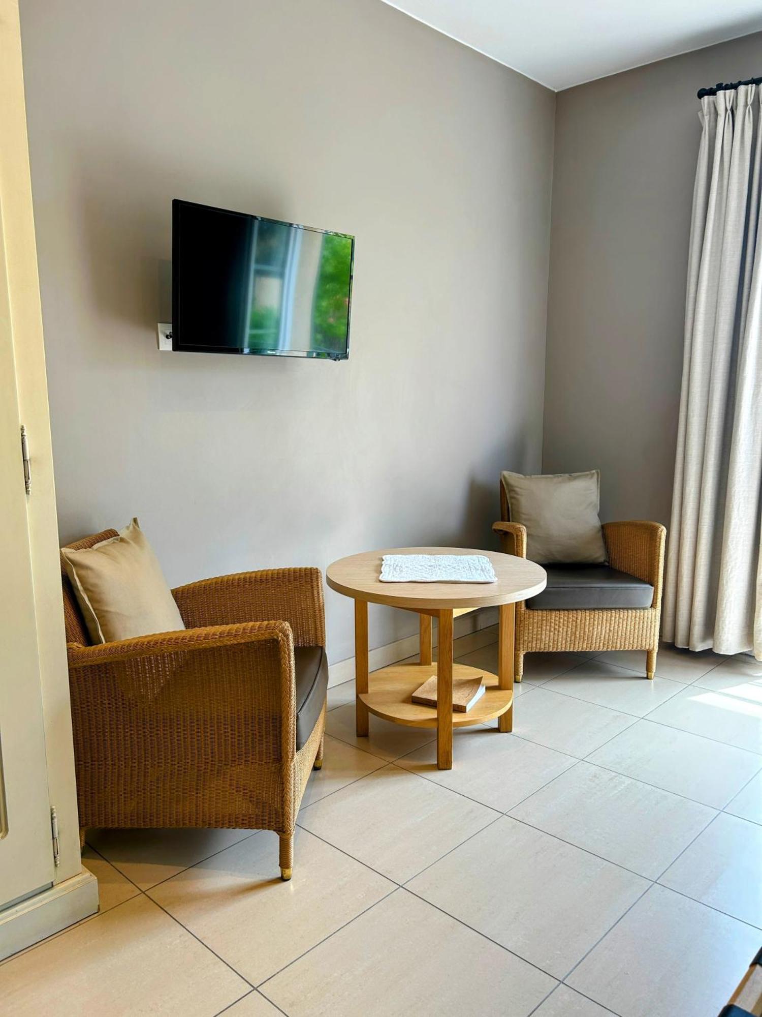 Suite Superieure Domaine Du Golf St Endreol, 1 A 2 Personnes La Motte Extérieur photo
